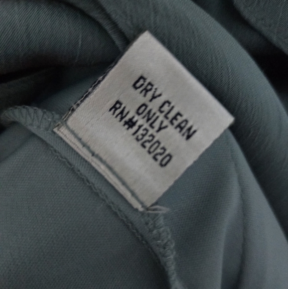 Ruffled Iridescent Blue/green Party Dress NWT - Picture 9 of 12